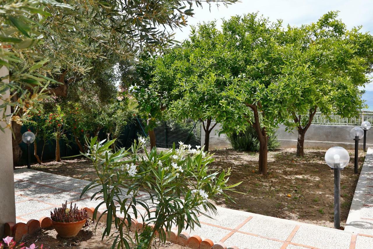 Casa Verdemare เชฟาลู ภายนอก รูปภาพ